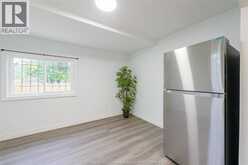 941 CATARAQUI | Windsor Ontario | Slide Image Nine