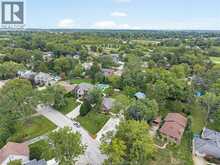 4236 ROSELAND DRIVE East | Windsor Ontario | Slide Image Thirty-two