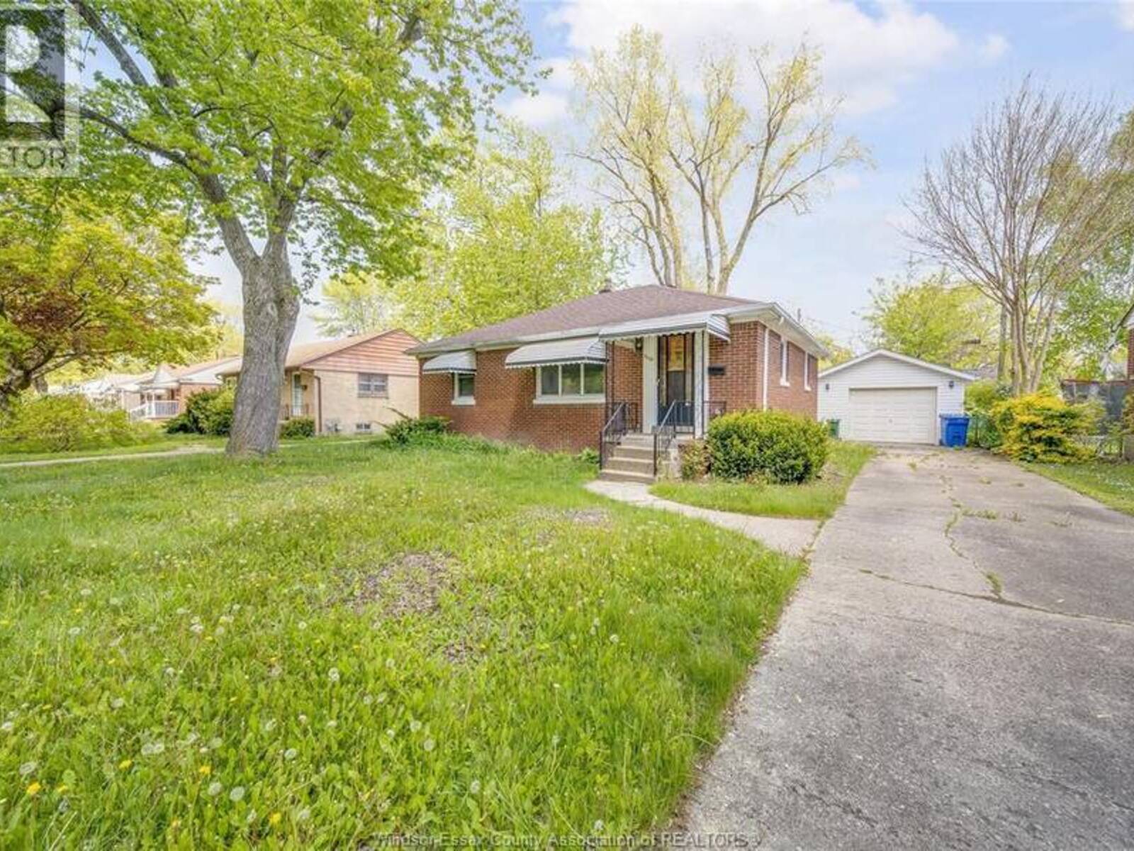 3264 DOMINION BOULEVARD, Windsor, Ontario N9E 2N5