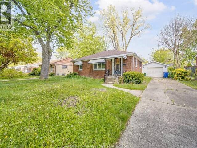 3264 DOMINION BOULEVARD Windsor Ontario, N9E 2N5 - 4 Bedrooms Home For Sale
