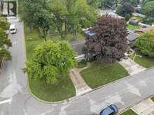 5800 CABOT AVENUE | LaSalle Ontario | Slide Image Five