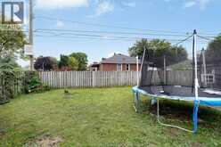7275 WYANDOTTE | Windsor Ontario | Slide Image Six