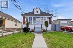 1023 HALL AVENUE | Windsor Ontario | Slide Image Two
