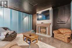 1449 REDWOOD AVENUE | Windsor Ontario | Slide Image Twenty