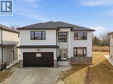 37 KINGSBRIDGE DRIVE | Amherstburg Ontario | Slide Image One