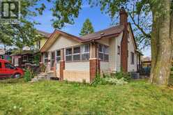 2292 DOUGALL AVENUE | Windsor Ontario | Slide Image Three