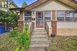 2292 DOUGALL AVENUE | Windsor Ontario | Slide Image Eight