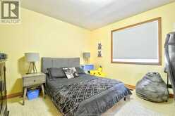 2300 Santo DRIVE | Windsor Ontario | Slide Image Thirty-six