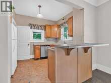 1396 Moy AVENUE | Windsor Ontario | Slide Image Eight