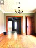 597-599 GILES BOULEVARD East | Windsor Ontario | Slide Image Twenty-four