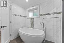 1055 ROSELAND DRIVE South | Windsor Ontario | Slide Image Nineteen