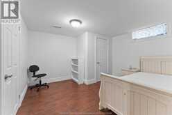 1055 ROSELAND DRIVE South | Windsor Ontario | Slide Image Thirty-three