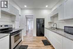 1488 LINCOLN | Windsor Ontario | Slide Image Nine