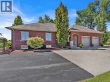 374 INMAN Sideroad | Kingsville Ontario | Slide Image Thirty-five