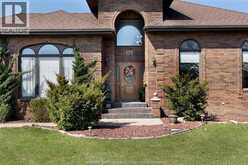 172 POINTE WEST DRIVE | Amherstburg Ontario | Slide Image Six