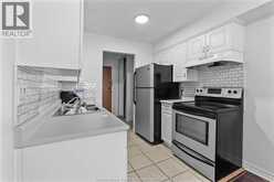 150 PARK Unit# 802 | Windsor Ontario | Slide Image Twelve