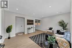 1310 JANETTE | Windsor Ontario | Slide Image Eight