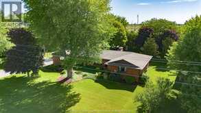 1732 County Road 27 | Lakeshore Ontario | Slide Image Three