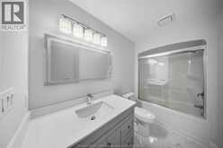 2267 LOUIS AVENUE | Windsor Ontario | Slide Image Seventeen