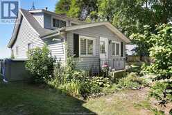 69 WILLOW BEACH ROAD | Amherstburg Ontario | Slide Image Three