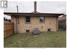 4245 WYANDOTTE STREET East | Windsor Ontario | Slide Image Nineteen