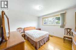 2506 LONGFELLOW AVENUE | Windsor Ontario | Slide Image Seventeen
