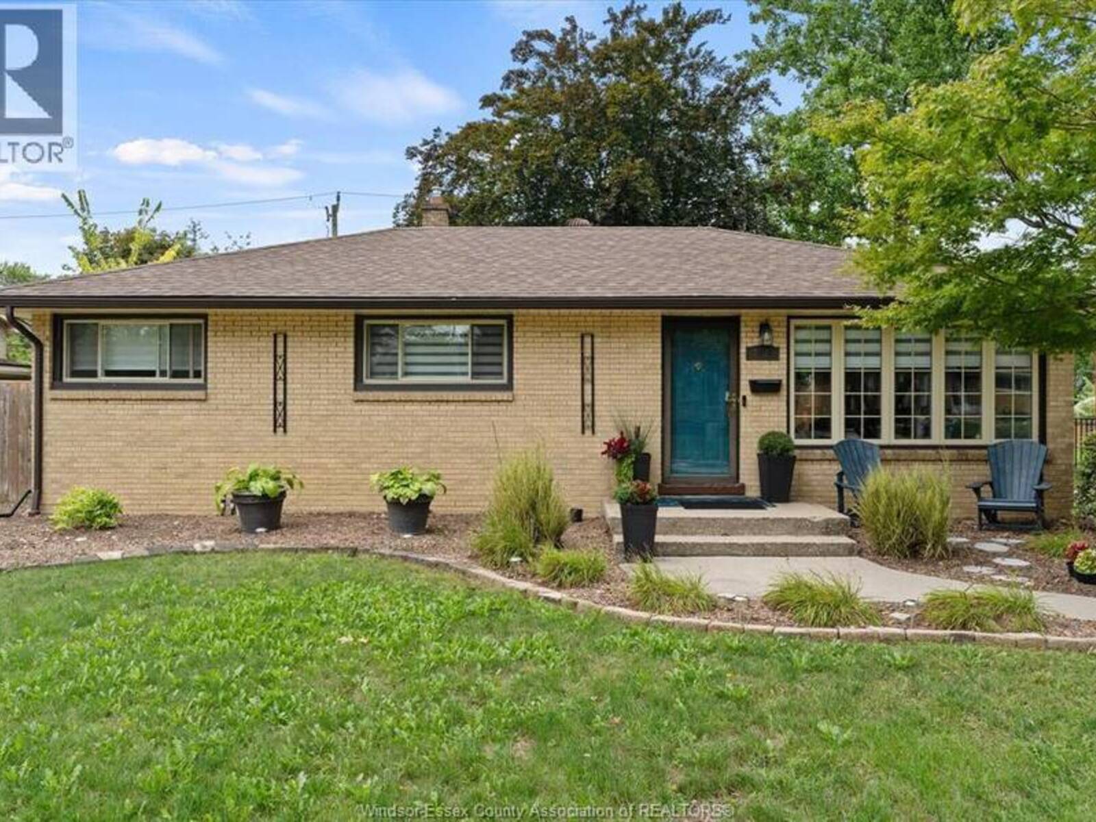 3425 Roxborough BOULEVARD, Windsor, Ontario N9E 2Z9