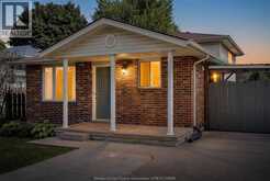 3378 CANDLEWOOD CRESCENT | Windsor Ontario | Slide Image Two