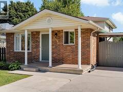 3378 CANDLEWOOD CRESCENT Windsor Ontario, N8W 5M5