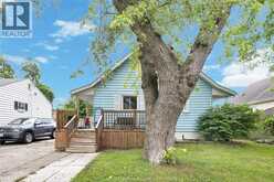 1658 ARTHUR | Windsor Ontario | Slide Image Two