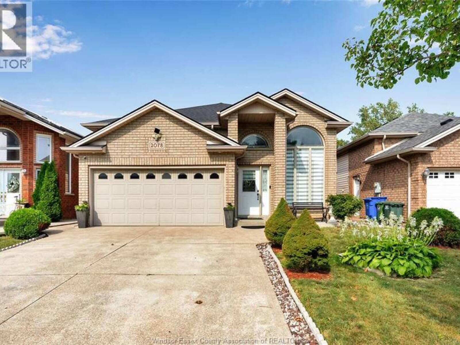2078 ROCKPORT, Windsor, Ontario N9G 3A6