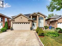 2078 ROCKPORT Windsor Ontario, N9G 3A6