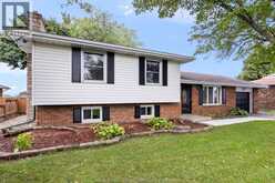 851 County Rd 31 | Lakeshore Ontario | Slide Image One
