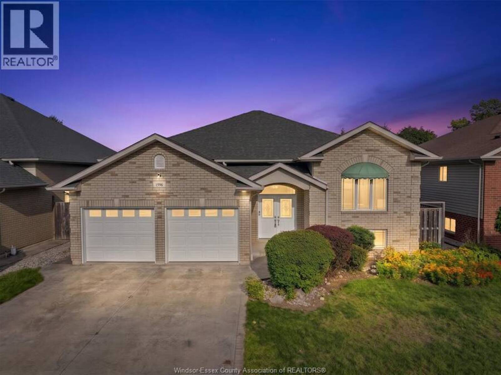 1596 MORNINGSTAR AVENUE, Windsor, Ontario N8P 1P9
