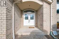 1596 MORNINGSTAR AVENUE | Windsor Ontario | Slide Image Seven
