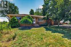 1308 COUNTY RD 27 | Lakeshore Ontario | Slide Image Three