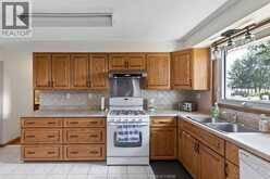 1308 COUNTY RD 27 | Lakeshore Ontario | Slide Image Nine