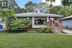 531 ISACK DRIVE | Windsor Ontario | Slide Image Two