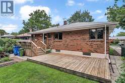 531 ISACK DRIVE | Windsor Ontario | Slide Image Eight