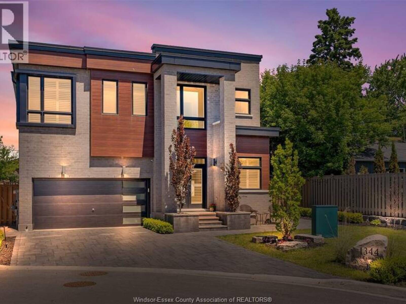1344 GULL CROSSING, Pickering, Ontario L1W 0B7