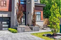 1344 GULL CROSSING | Pickering Ontario | Slide Image Three