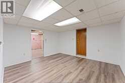 4050 EDEN DRIVE | Windsor Ontario | Slide Image Thirty-three