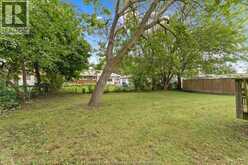 4050 EDEN DRIVE | Windsor Ontario | Slide Image Forty