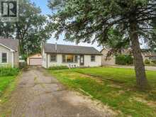4 Standaert ROAD | Chatham Ontario | Slide Image Three