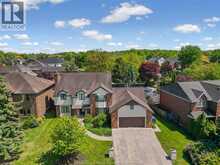28 CLEOPHAS DRIVE | Tecumseh Ontario | Slide Image Three