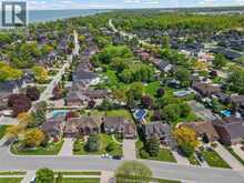 28 CLEOPHAS DRIVE | Tecumseh Ontario | Slide Image Four