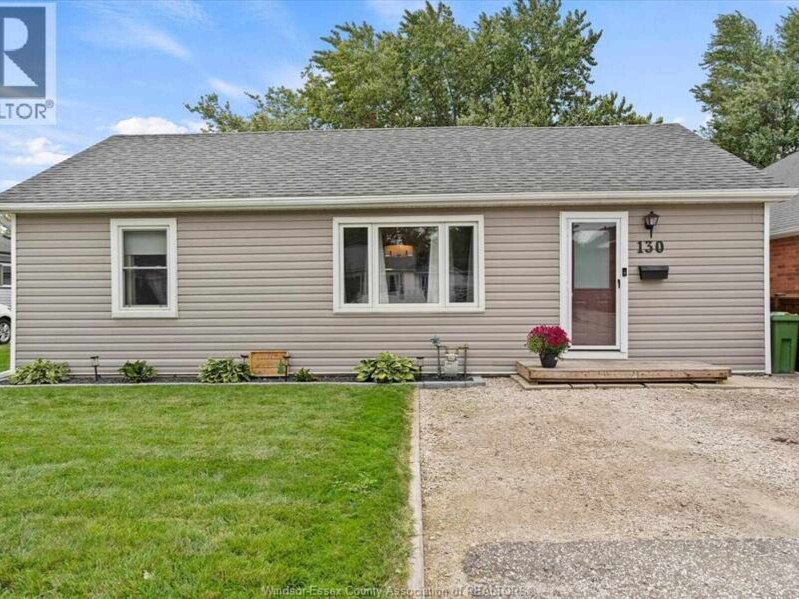 130 Langtry STREET, Essex, Ontario N8M 1H2