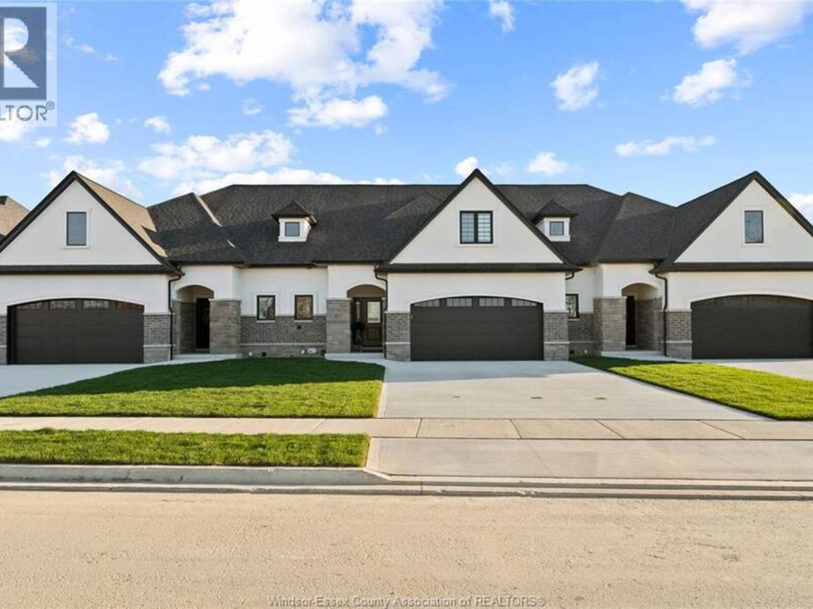 3225 TULLIO DRIVE, LaSalle, Ontario N9H 1H3