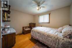 9810 ASGARD ROAD | Windsor Ontario | Slide Image Thirteen