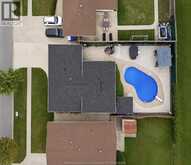 9335 ESPLANADE | Windsor Ontario | Slide Image Twenty